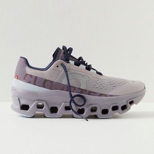 On Cloudmonster Sneaker